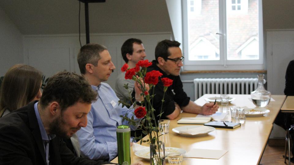 zu Tisch! mit der Verwaltung in Bern