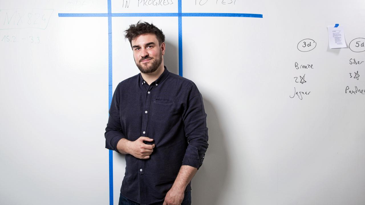 Hannes Gassert bei Marco Zanoni portait entrepreneur in progress
